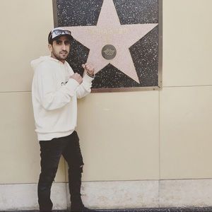 Meet your Posher, Houssem